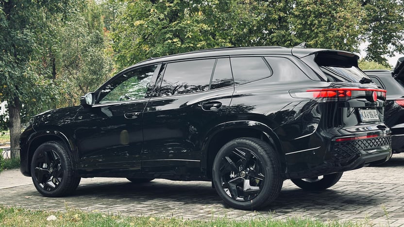 Зображення Tayron R-Line Platinum 2.0 TSI 4M