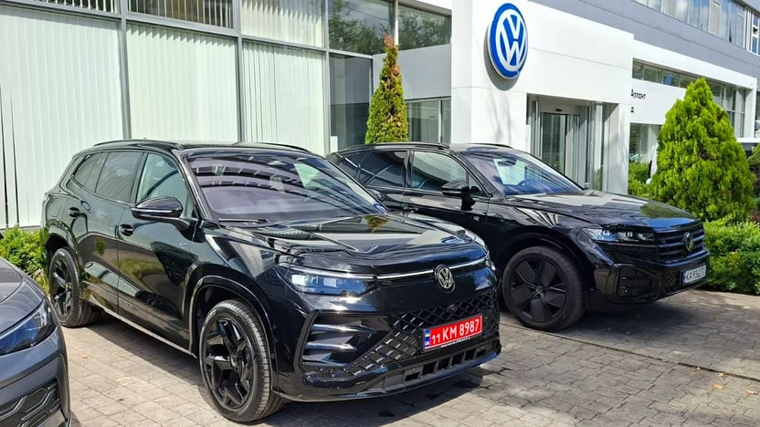 Зображення Tayron R-Line Platinum 2.0 TSI 4M