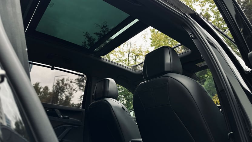 Зображення Tayron R-Line Platinum 2.0 TSI 4M