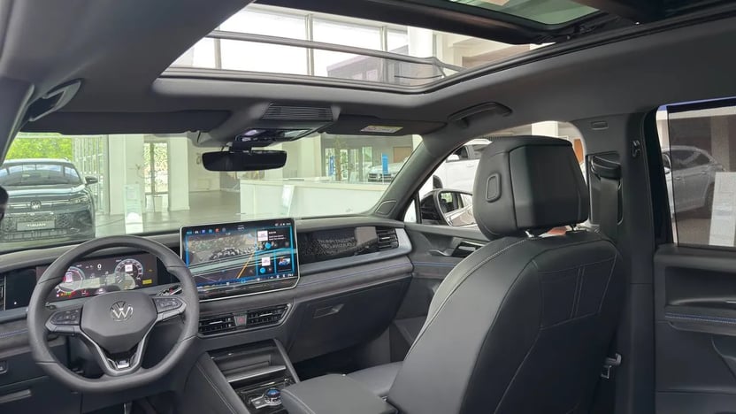 Зображення Tayron R-Line Platinum 2.0 TDI 4M