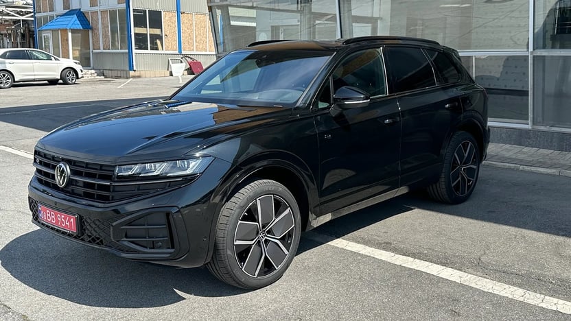 Зображення Touareg R-Line Final Edition2 3.0 V6 TDI