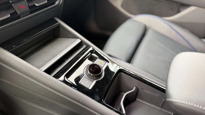 Зображення Tayron R-Line Platinum 2.0 TSI 4M