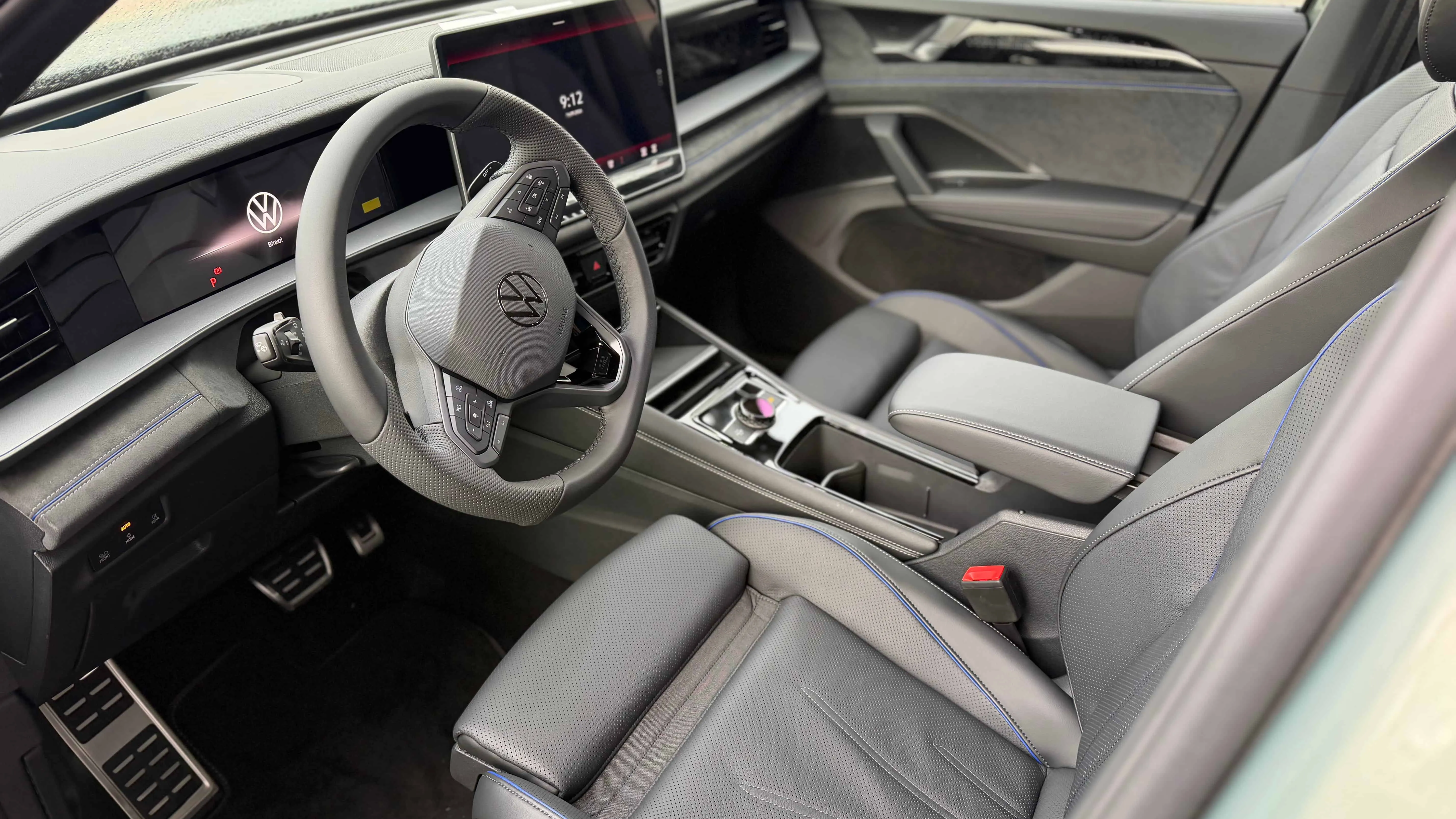 Зображення Tayron R-Line Platinum 2.0 TSI 4M