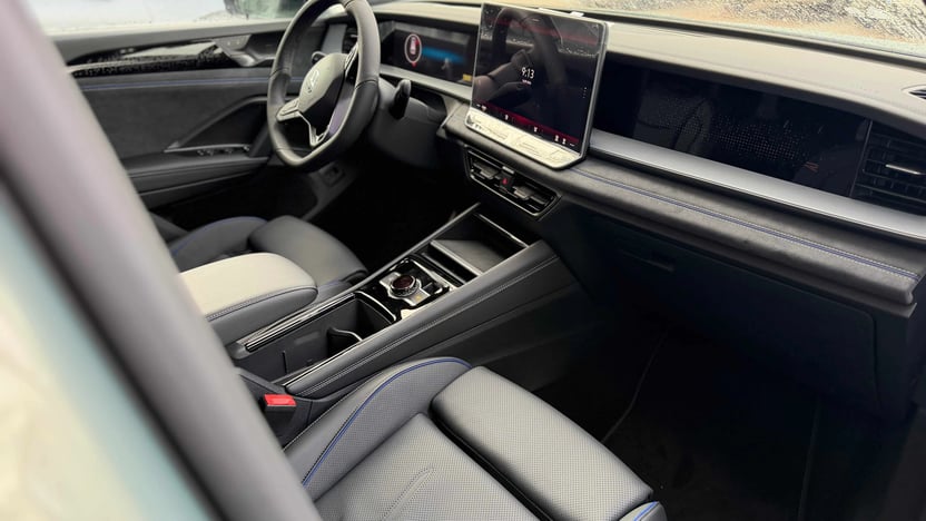 Зображення Tayron R-Line Platinum 2.0 TSI 4M