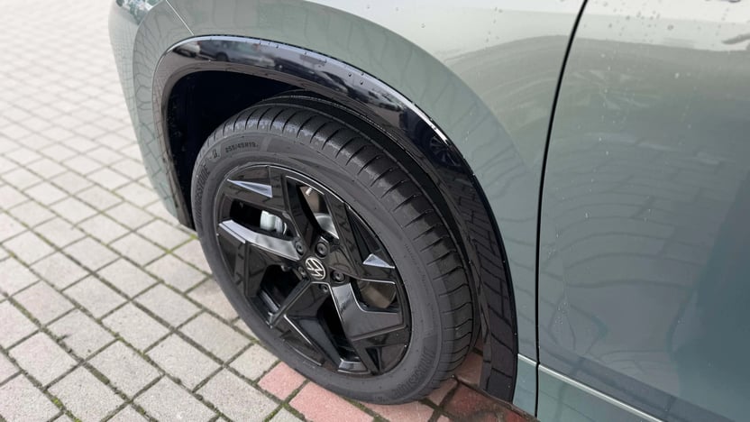 Зображення Tayron R-Line Platinum 2.0 TSI 4M
