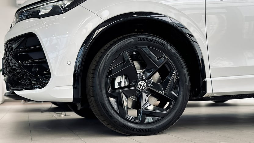 Зображення Tiguan R-Line+ 2.0 TDI 4Motion