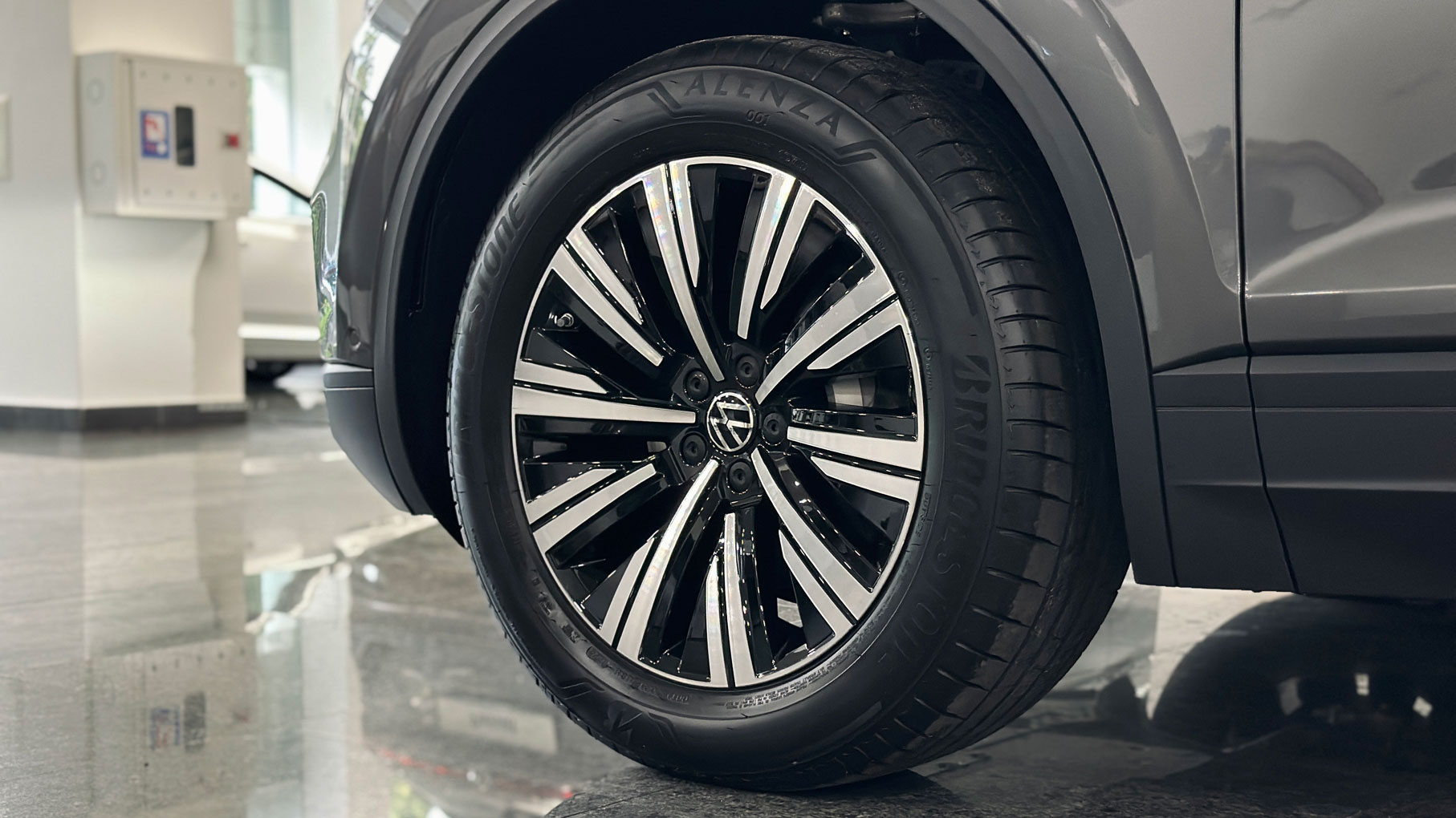Зображення Touareg Silver 3.0 V6 TDI