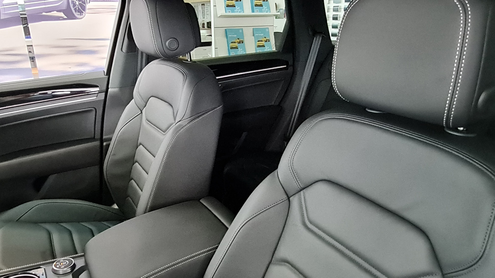Зображення Touareg Silver 3.0 V6 TDI