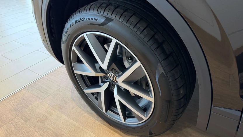 Зображення Touareg Silver 3.0 V6 TDI
