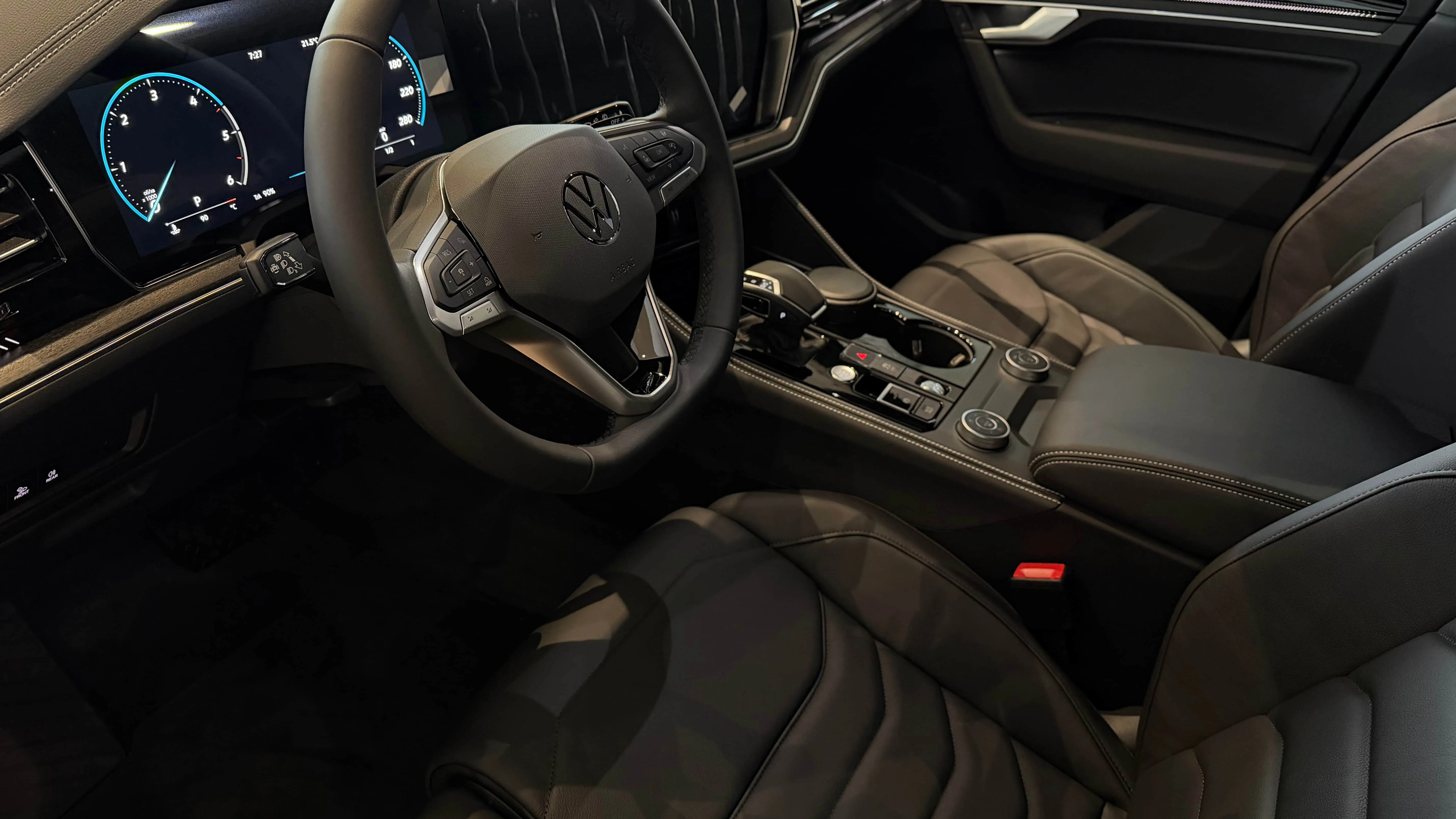 Зображення Touareg Silver 3.0 V6 TDI