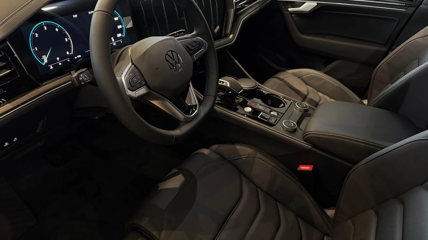 Зображення Touareg Silver 3.0 V6 TDI