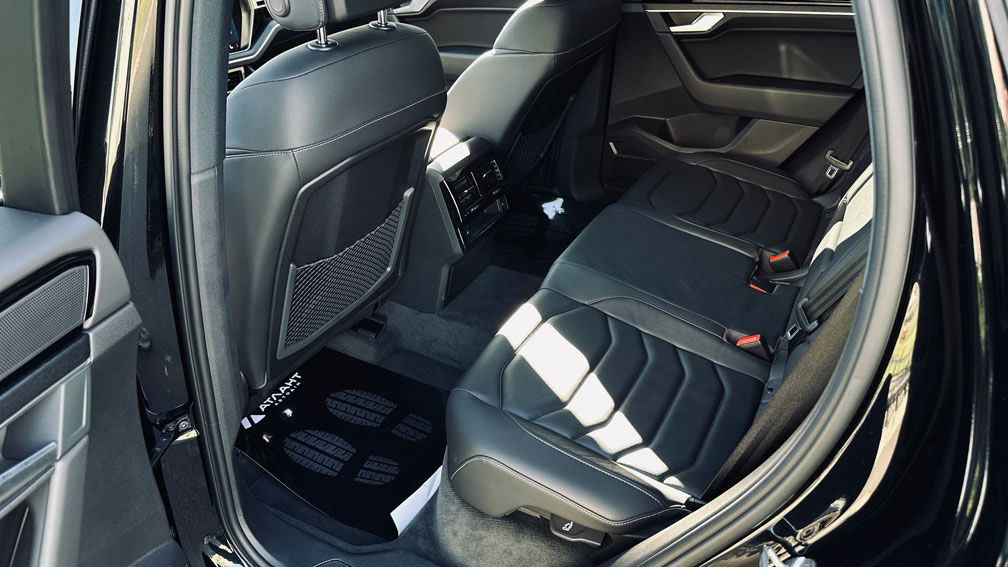 Зображення Touareg Silver 3.0 V6 TDI