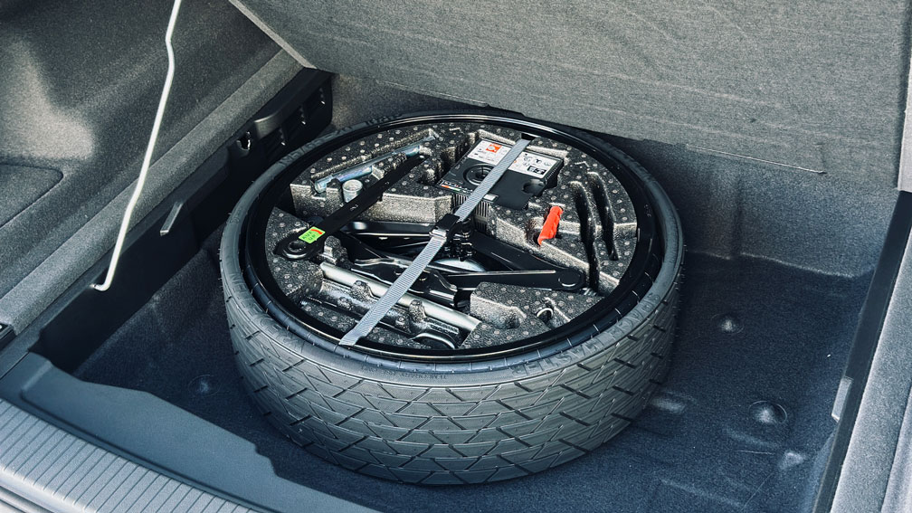 Зображення Touareg Silver 3.0 V6 TDI