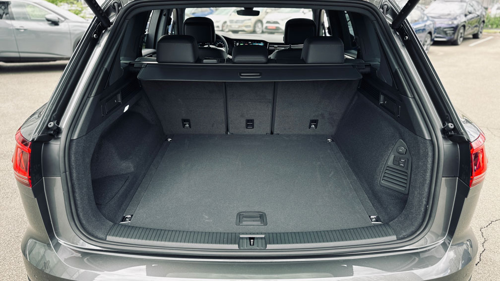 Зображення Touareg Silver 3.0 V6 TDI