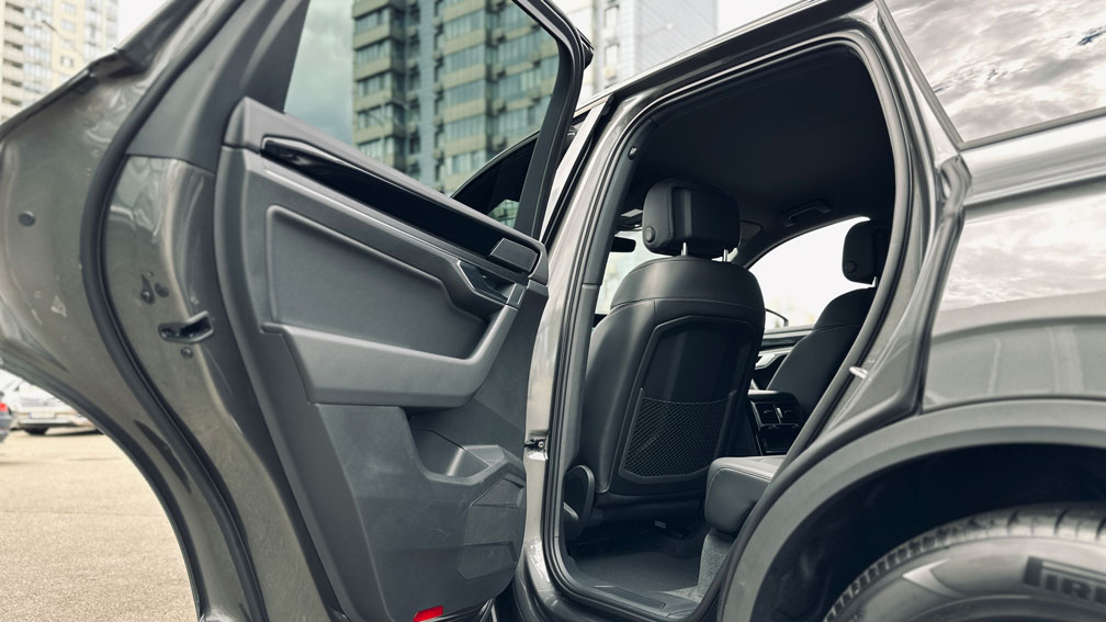 Зображення Touareg Silver 3.0 V6 TDI