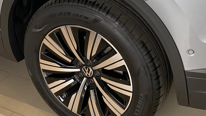 Зображення Touareg Silver 3.0 V6 TDI