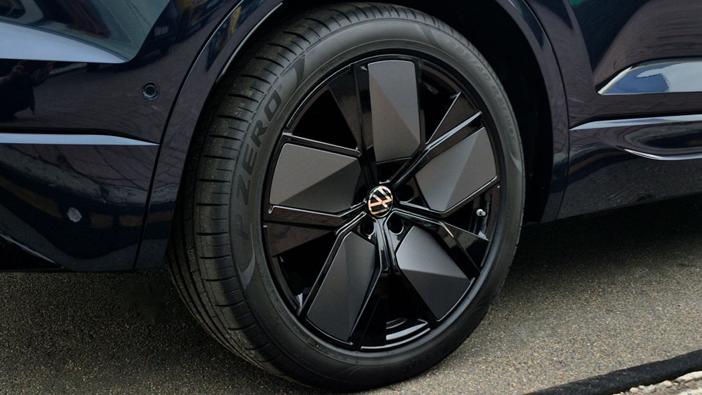 Зображення Touareg R-Line Final Edition2 3.0 V6 TDI
