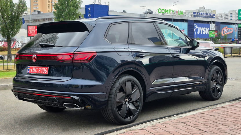 Зображення Touareg R-Line Final Edition2 3.0 V6 TDI