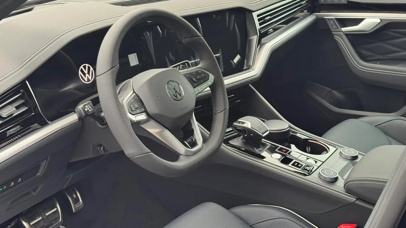 Зображення Touareg R-Line Final Edition2 3.0 V6 TDI