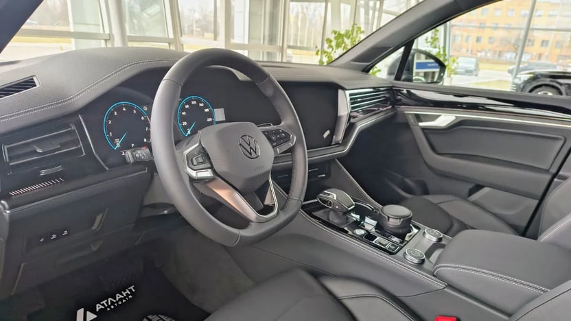 Зображення Touareg Silver 3.0 V6 TDI