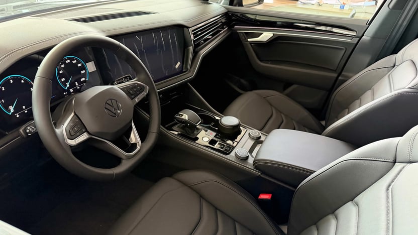 Зображення Touareg Silver+ 3.0 V6 TFSI