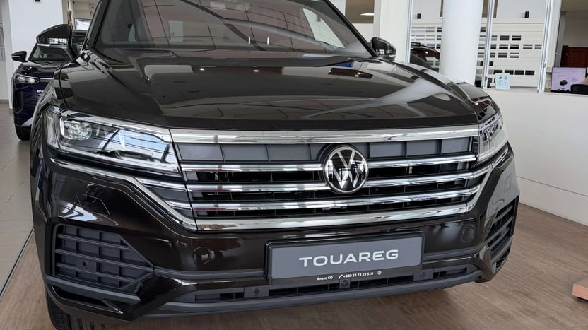 Зображення Touareg Silver+ 3.0 V6 TFSI