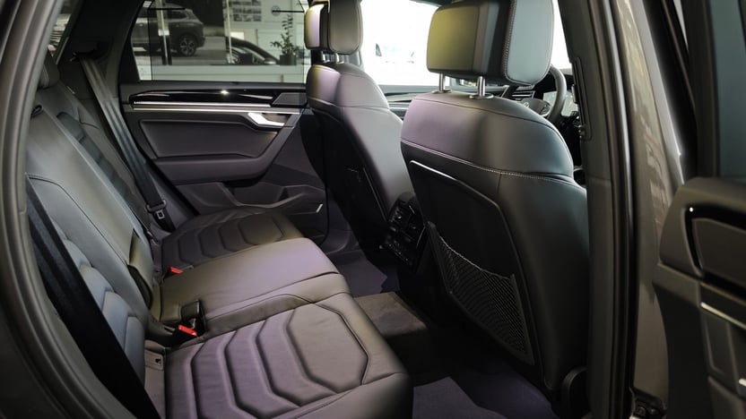 Зображення Touareg Silver 3.0 V6 TDI