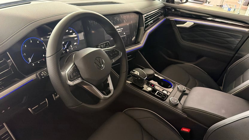 Зображення Touareg R-Line Final Edition2 3.0 V6 TDI