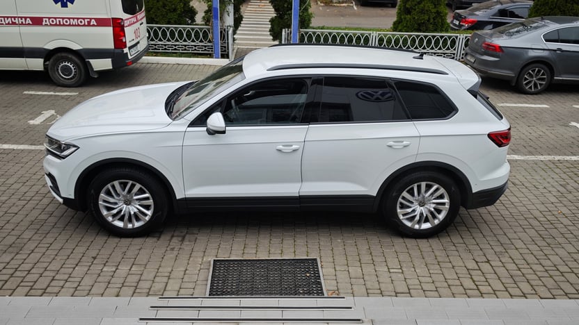 Зображення Touareg Silver 3.0 V6 TDI