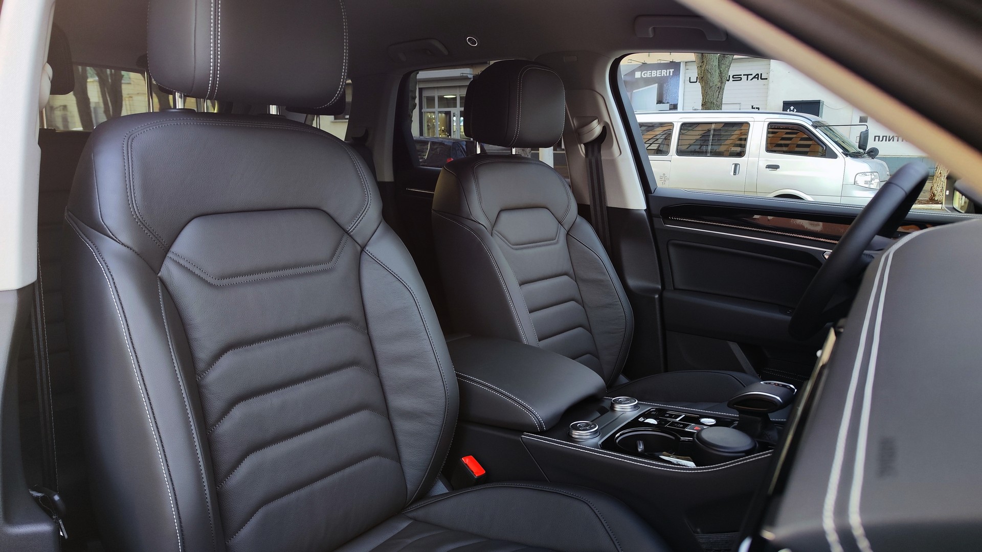 Зображення Touareg Silver 3.0 V6 TDI