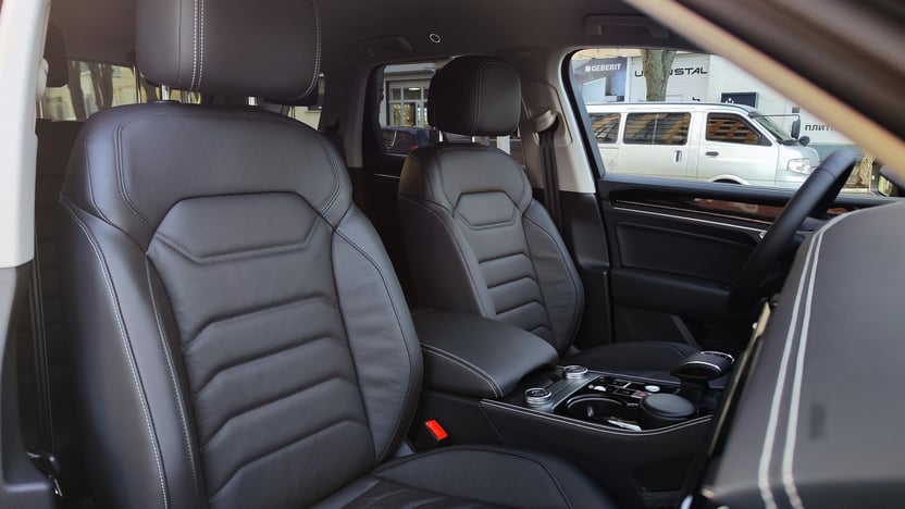 Зображення Touareg Silver 3.0 V6 TDI