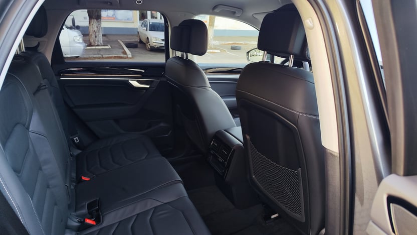 Зображення Touareg Silver 3.0 V6 TDI