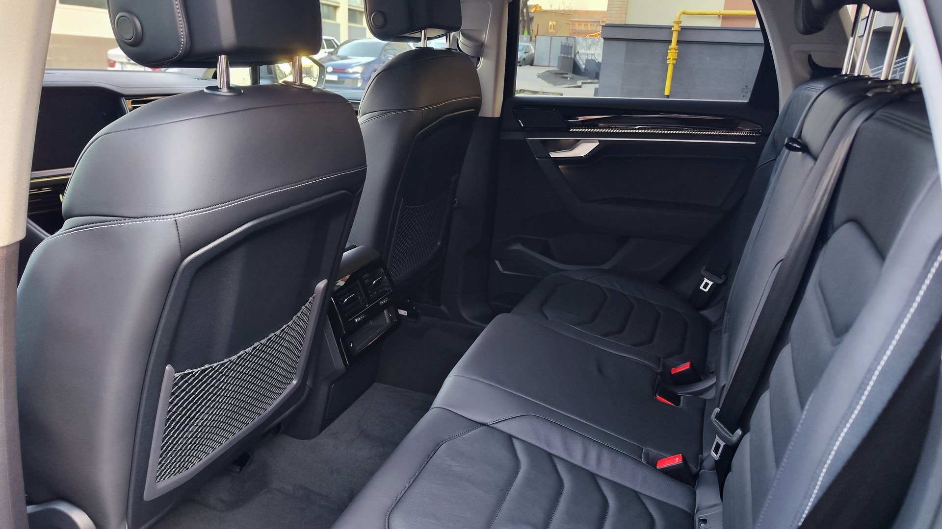 Зображення Touareg Silver 3.0 V6 TDI