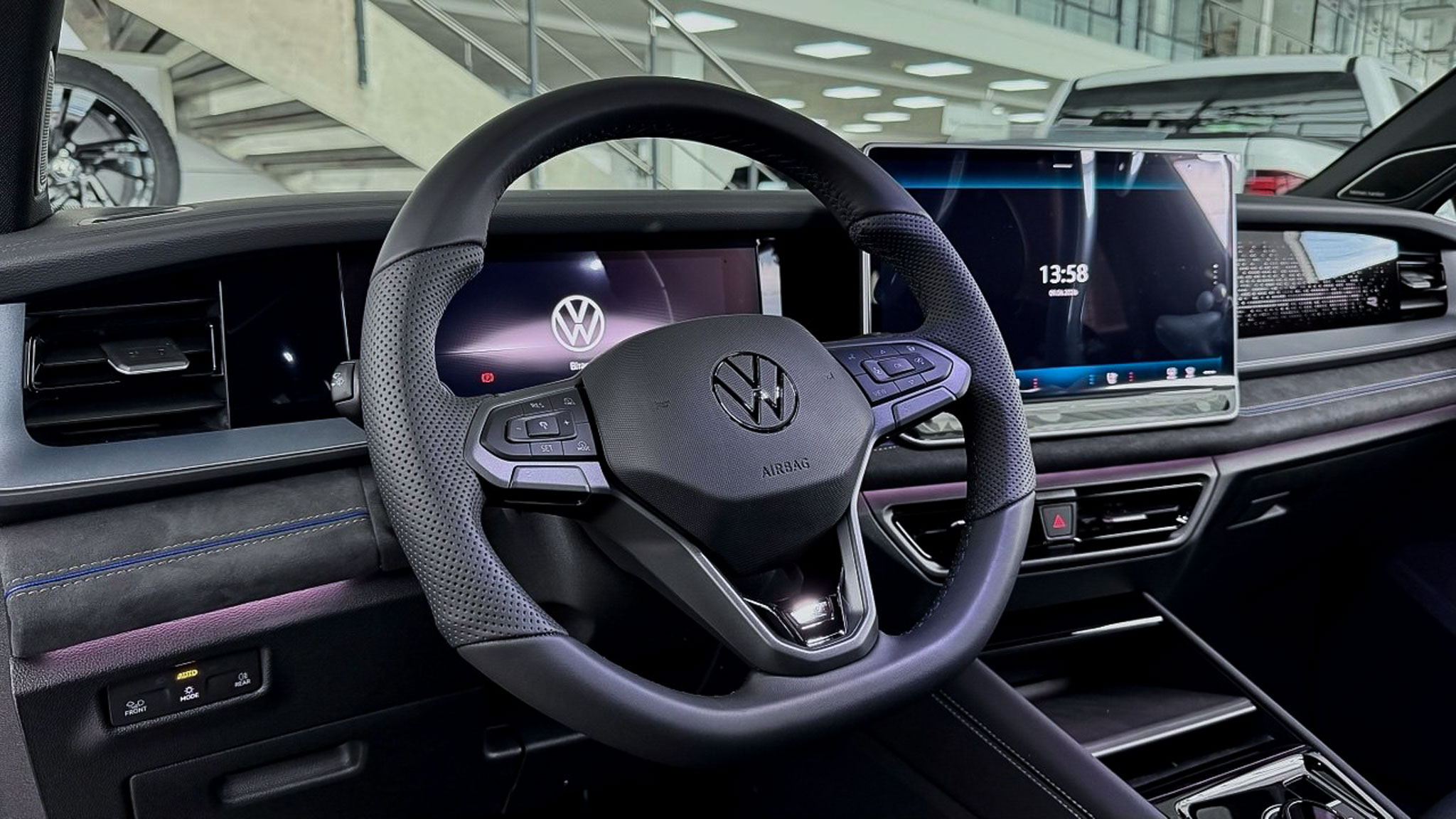 Зображення Tayron R-Line Platinum 2.0 TDI 4M