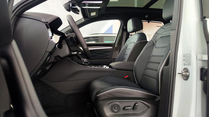 Зображення Touareg R-Line Final Edition2 3.0 V6 TDI
