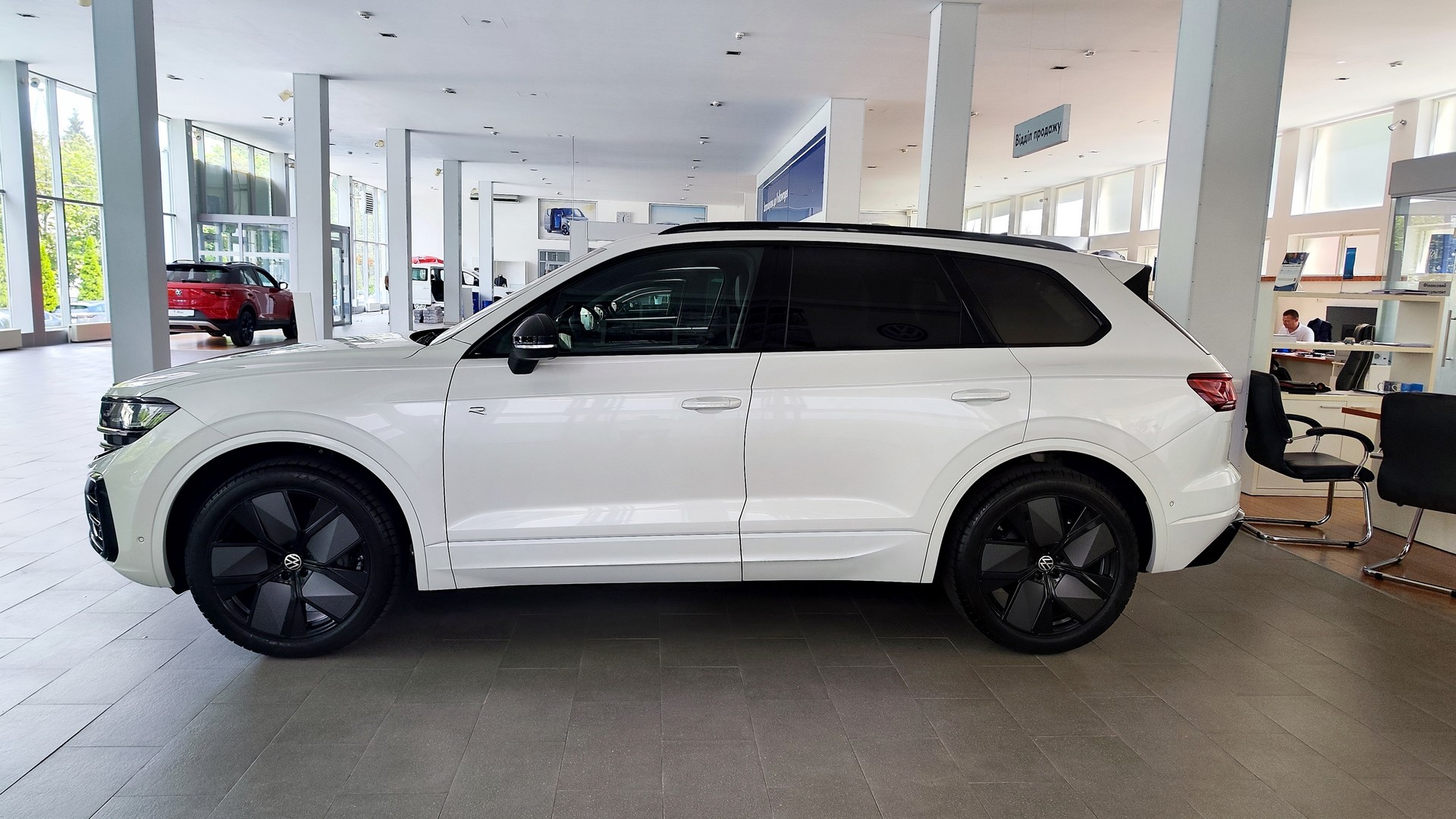 Зображення Touareg R-Line Final Edition2 3.0 V6 TDI
