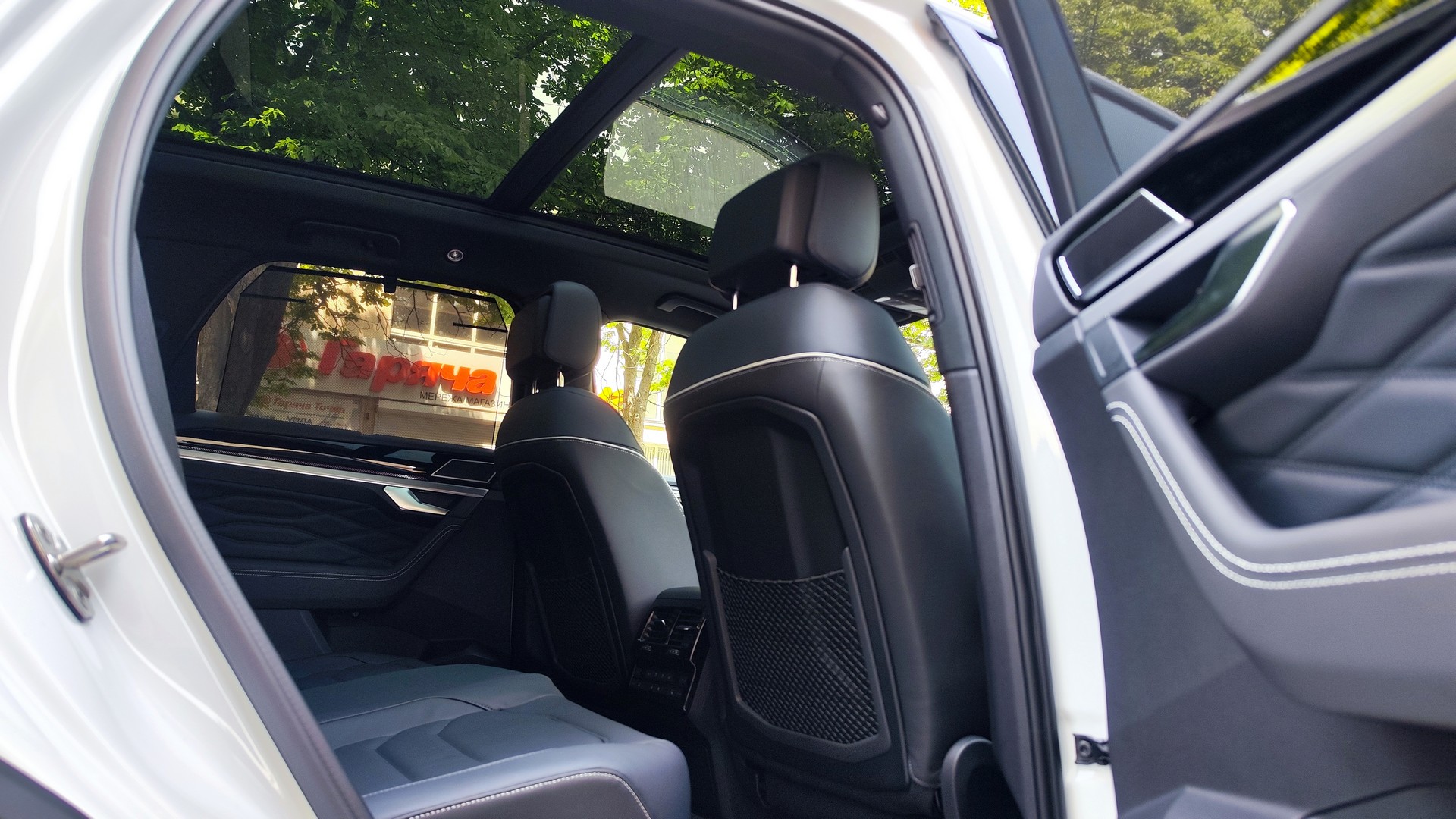 Зображення Touareg R-Line Final Edition2 3.0 V6 TDI