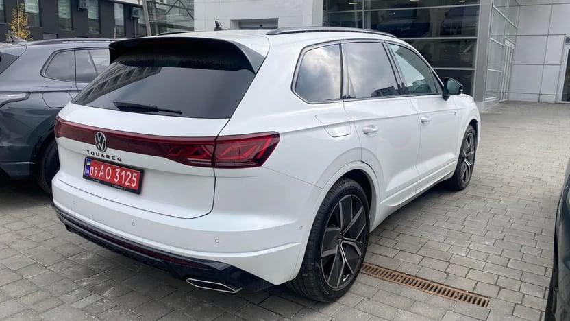 Зображення Touareg R-Line Final Edition2 3.0 V6 TDI
