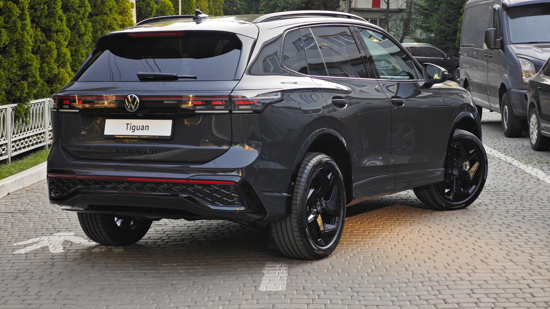 Зображення Tiguan R-Line 2.0 TSI 4Motion