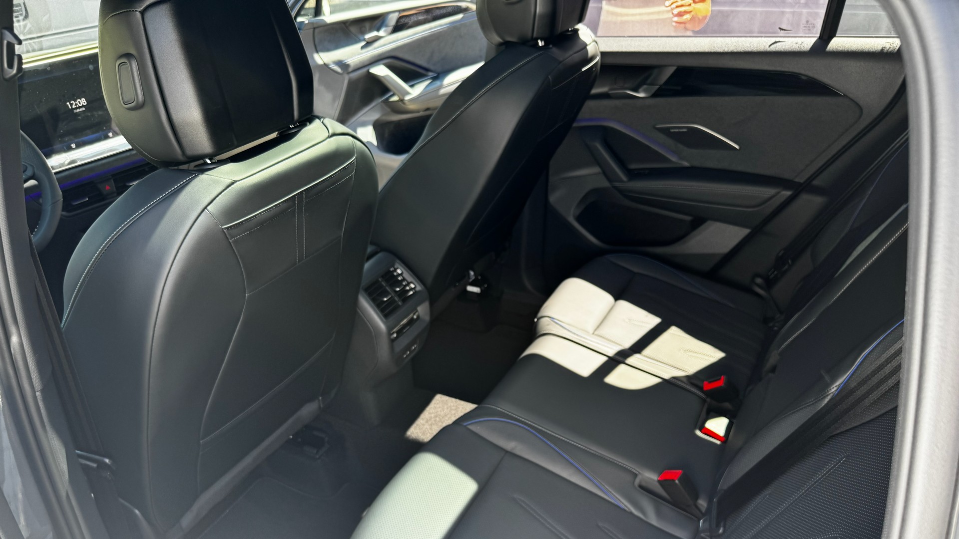 Зображення Tiguan R-Line+ 2.0 TDI 4Motion