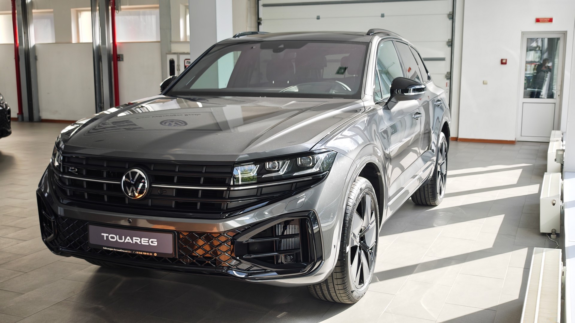 Зображення Touareg R-Line Final Edition2 3.0 V6 TDI
