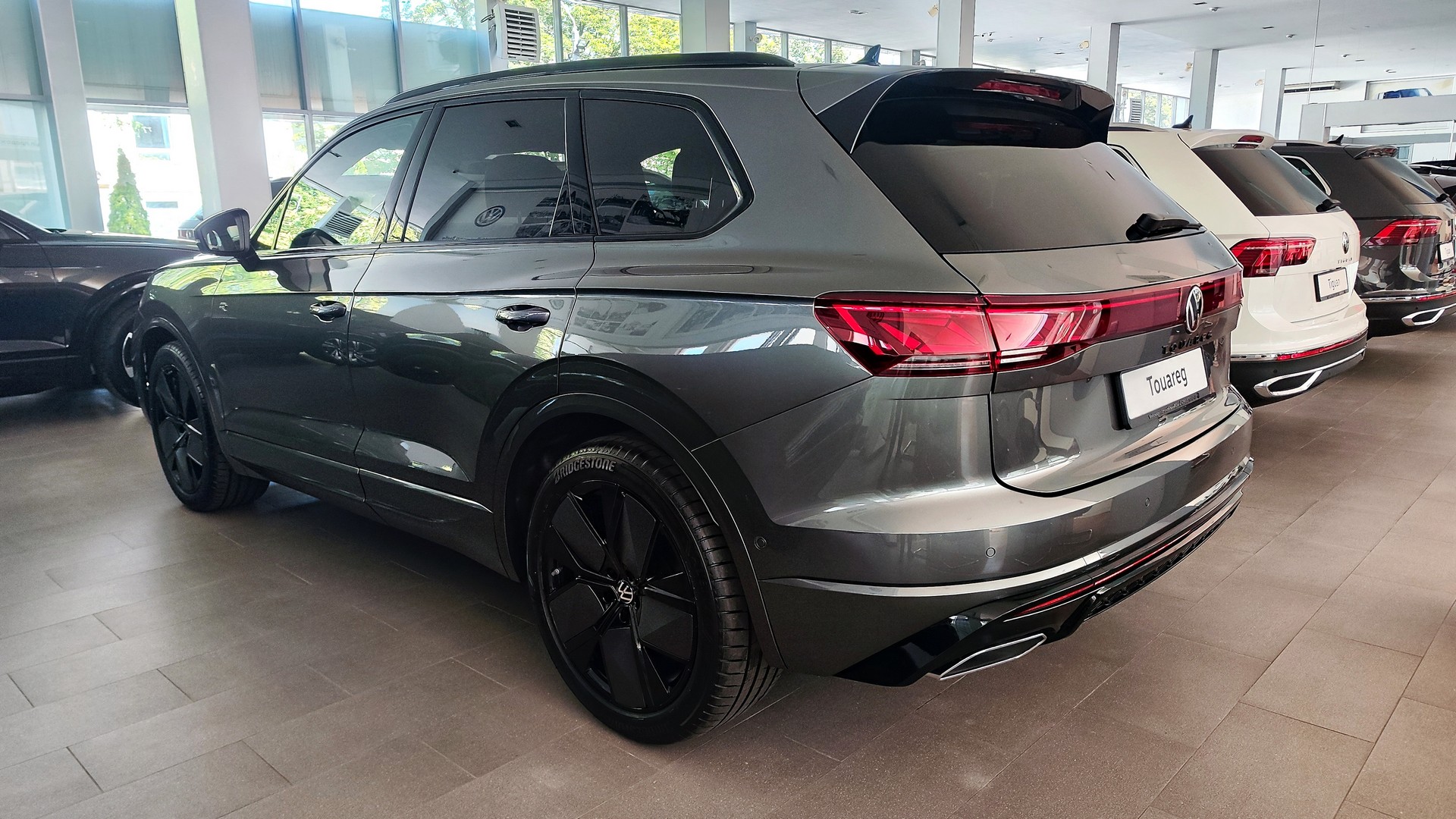 Зображення Touareg R-Line Final Edition2 3.0 V6 TDI