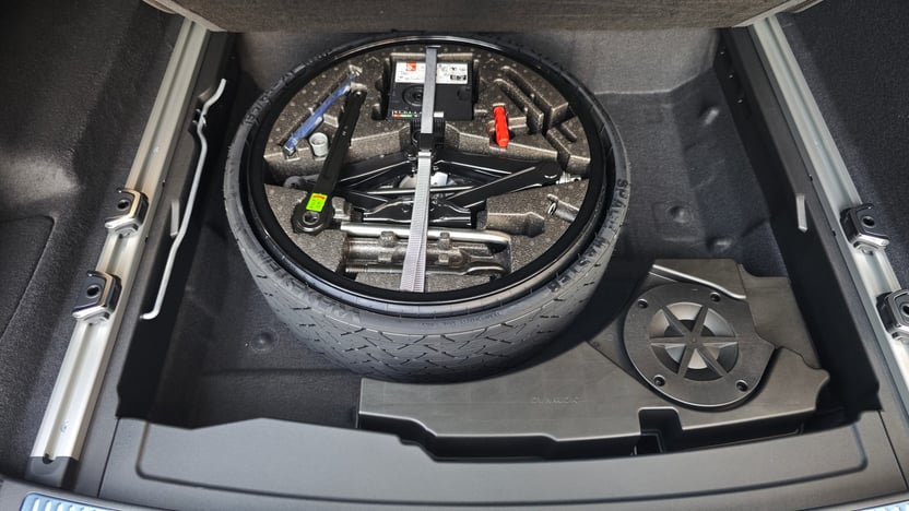 Зображення Touareg R-Line Final Edition2 3.0 V6 TDI