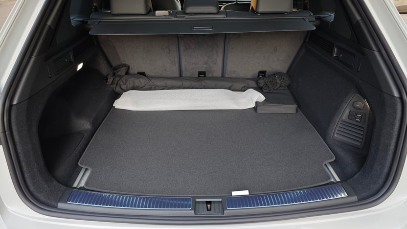 Зображення Touareg R-Line Final Edition2 3.0 V6 TDI