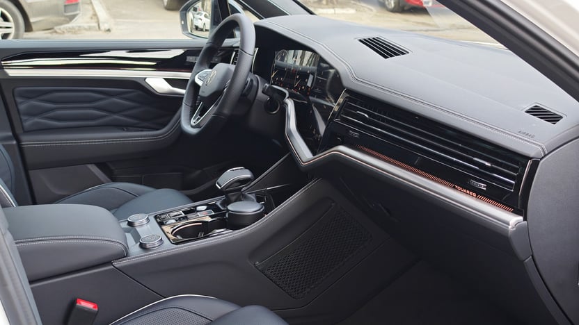 Зображення Touareg R-Line Final Edition2 3.0 V6 TDI