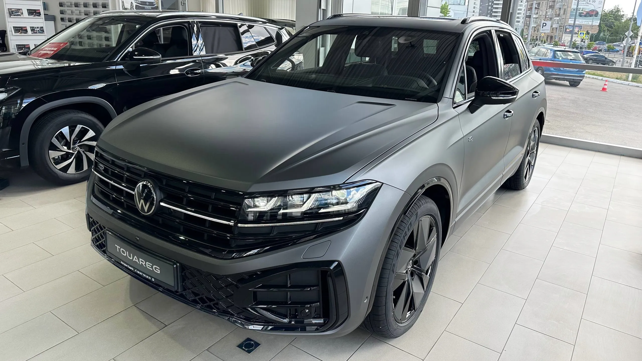 Зображення Touareg R-Line Final Edition1 3.0 V6 TDI