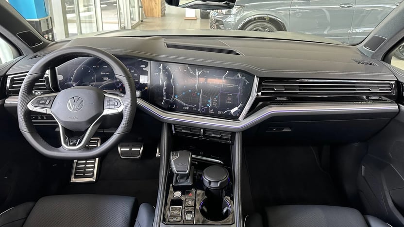 Зображення Touareg R-Line Final Edition1 3.0 V6 TDI