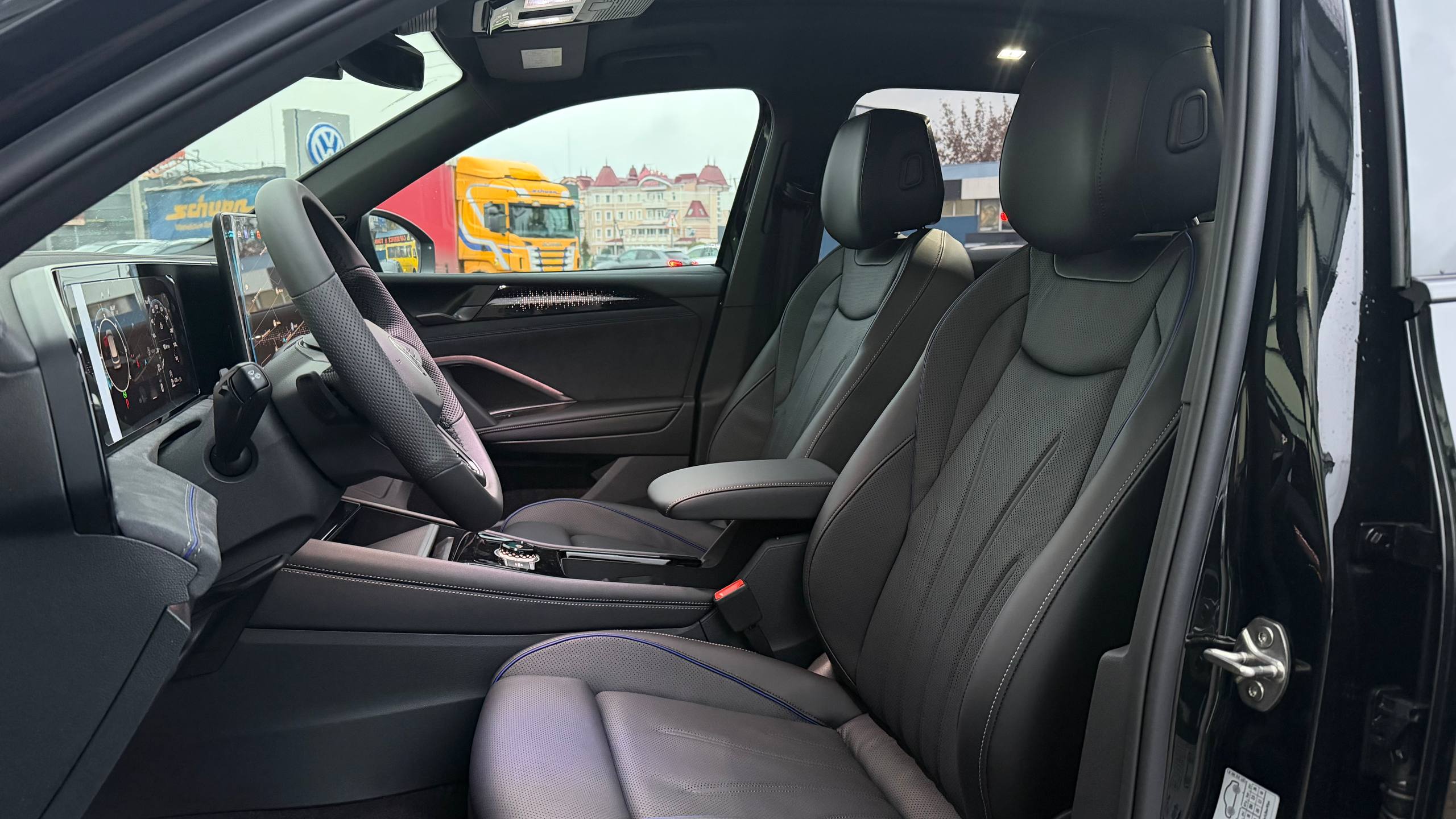 Зображення Tiguan R-Line+ 2.0 TDI 4Motion