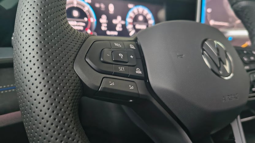 Зображення Tayron R-Line Platinum 2.0 TSI 4M