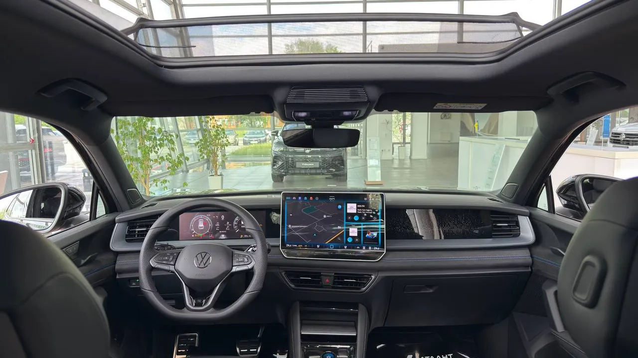 Зображення Tayron R-Line Platinum 2.0 TSI 4M